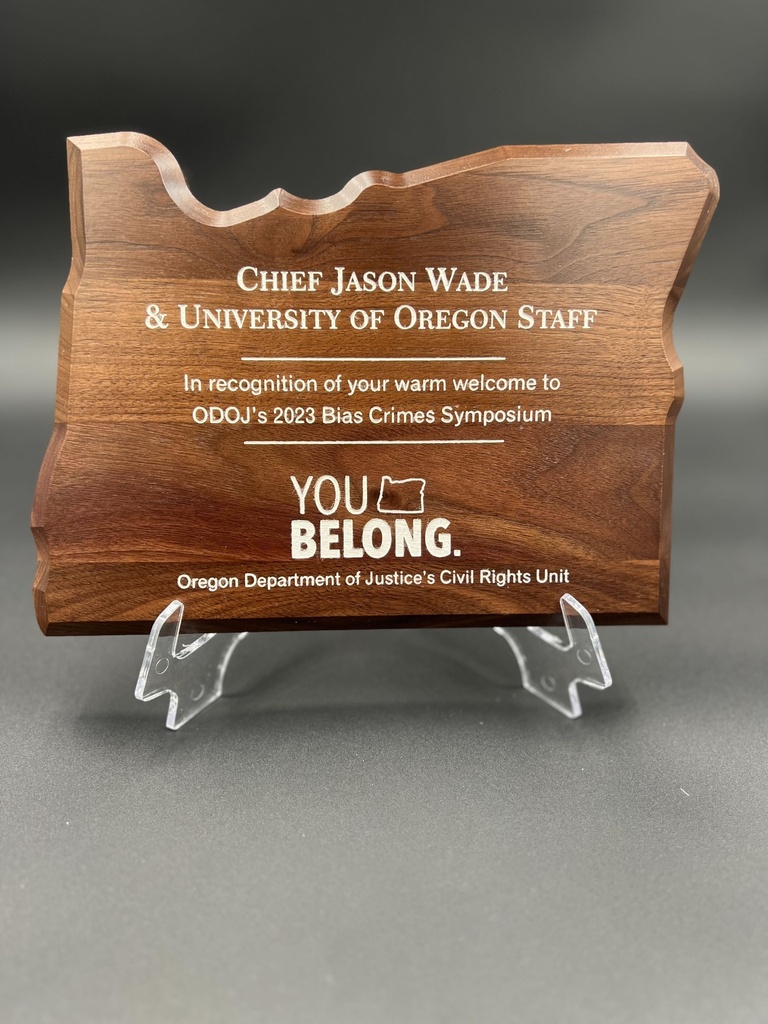Laser engraved walnut State of Oregon plaque with gold color fill