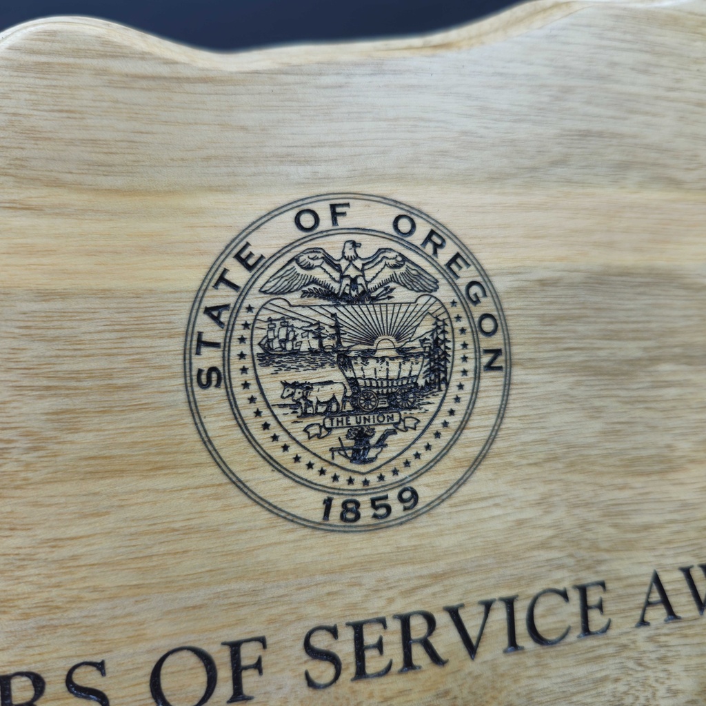 Myrtlewood Oregon plaque engraved with the Oregon state seal